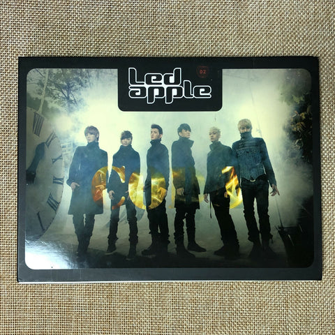 LED APPLE HAND SIGNED [ CODA ] 2nd Single Promo Album Autographed / NO PC / New