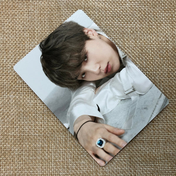 BTS SUGA 1/8 [ Speak Yourself The Final ] Official Mini Photocard / New / Gift