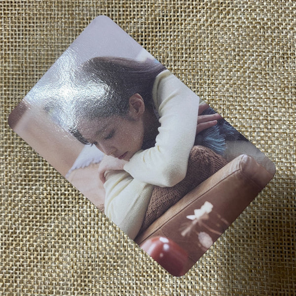 BLACKPINK JENNIE #2 [THE GAME COUPON Card] Official Keyring Photocard Set / Gift