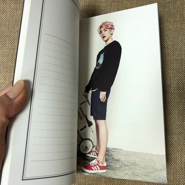 EXO GROUP [ 2016 Season's Greetings ] Official Photobook / New, Rare / Gift