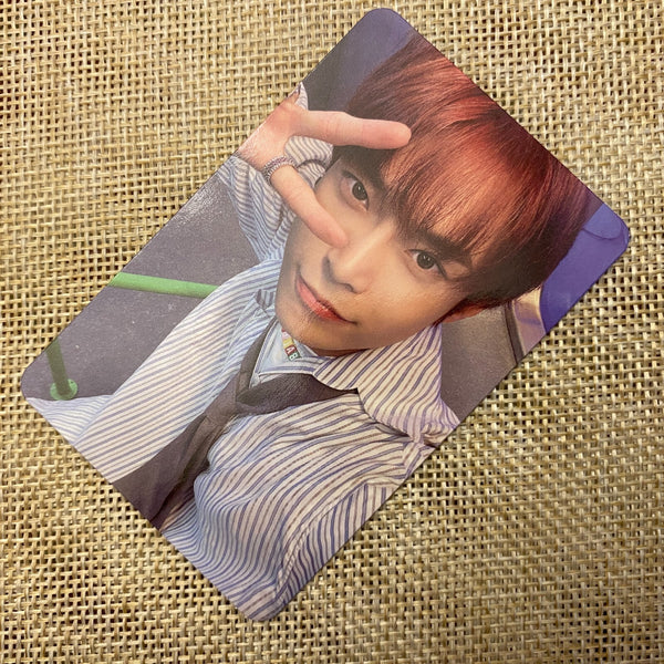 NCT 127 DOYOUNG [2021 Winter SMTOWN SMCU EXPRESS] Official Photocard #3 / Gift