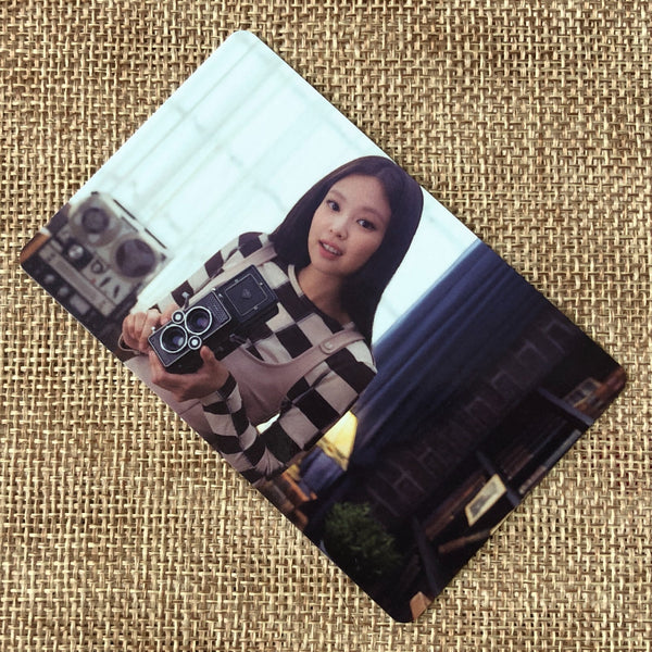 BLACKPINK JENNIE [THE GAME The Girls] Official Photocard, Stella Ver. / Gift