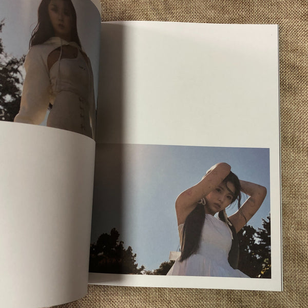 NMIXX [EXPERGO] Official Photobook + CD + Lyrics, 1st EP B Ver / No PC / Gift