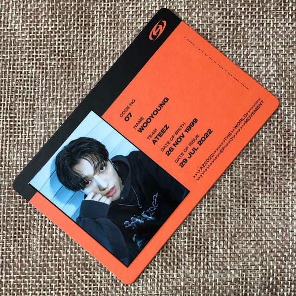 ATEEZ WOOYOUNG [THE WORLD EP.1 : MOVEMENT] Official ID Photocard, Z Ver. / Gift