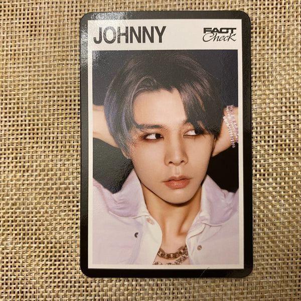 NCT 127 JOHNNY [ Fact Check ] Official Trading Photocard / New, Rare / Gift