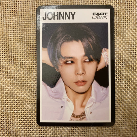 NCT 127 JOHNNY [ Fact Check ] Official Trading Photocard / New, Rare / Gift