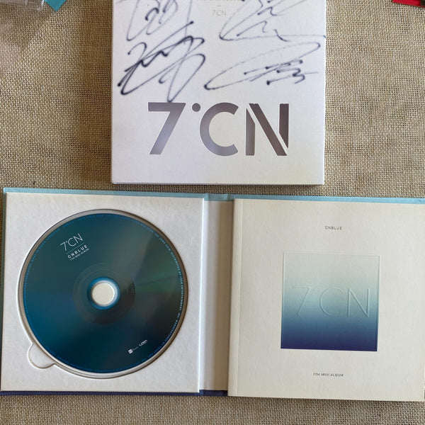 CNBLUE [ 7CN ] All Members Signed Autographed Promo Album / Good, Rare / Gift