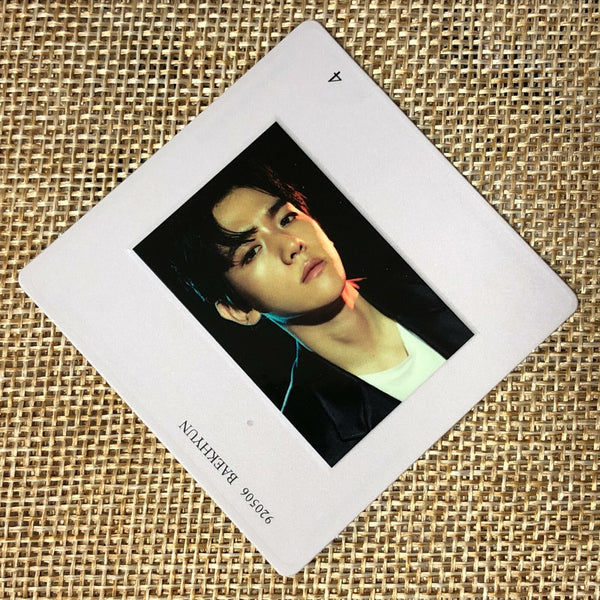 EXO BAEKHYUN [EXORDIUM] Official Mount Photocard, Exo Planet #3 / New, Rare /+G