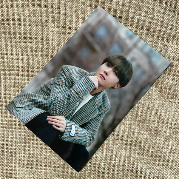 BTS J-HOPE [ Winter Package 2020 ] Official Live Photo / New / Gift