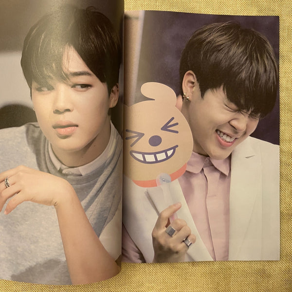 BTS JIMIN [The World Is Yours Exhibition TWIS Photobook] 104 pg, 21x29 cm / Gift