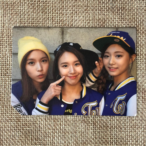 TWICE GROUP [ PAGE TWO ] Official Photocard, 2nd Mini Mint Ver. / New / Gift