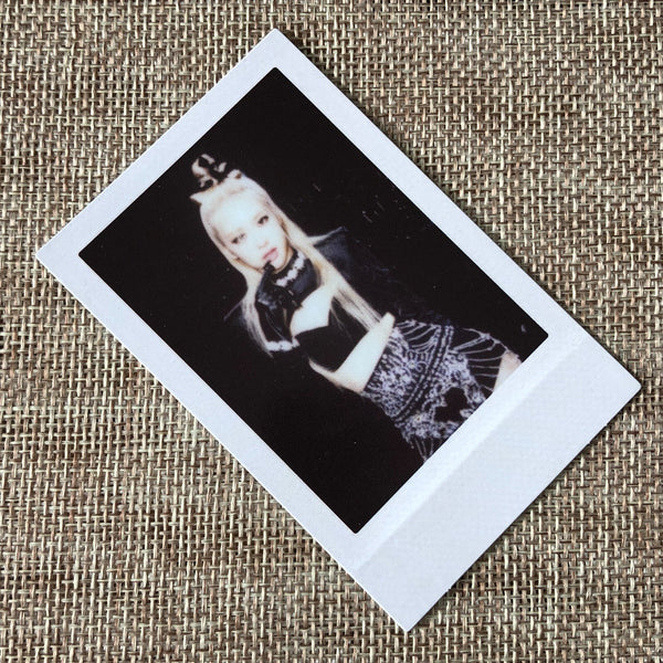BLACKPINK ROSE [Born Pink Box Set Ver.] Official Instant Film Photocard / Gift