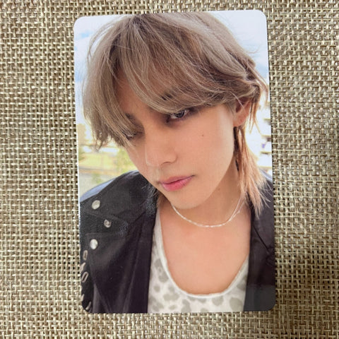 BTS V #9 [ Layover ] Official Photocard, Weverse / New, Rare / Gift