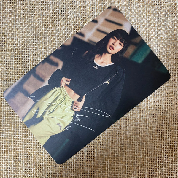 BLACKPINK LISA #2 [ADLV Acme De La Vie Signature] Official Photocard / Gift