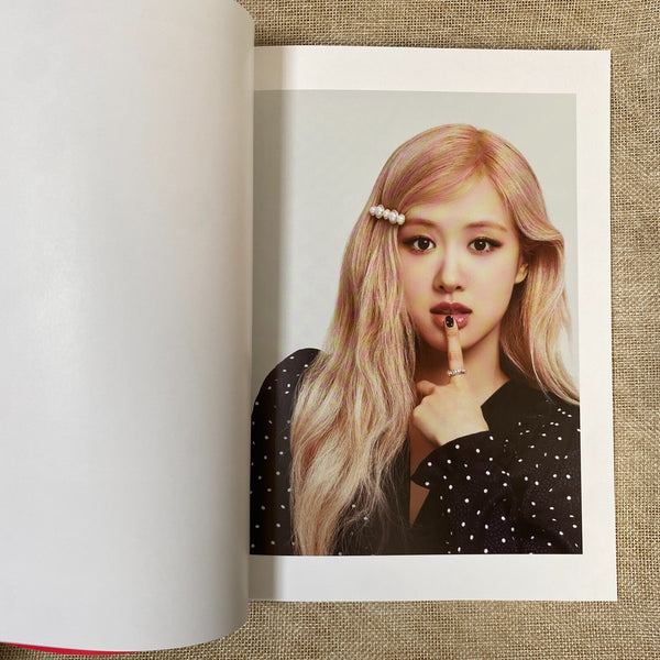 BLACKPINK [ 2022 Welcoming Collection ] Official Photobook / New, Rare / Gift