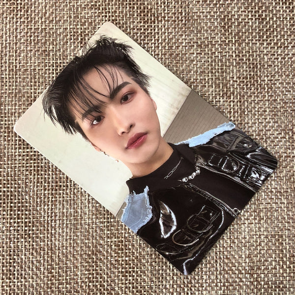 ATEEZ SEONGHWA [THE WORLD EP.1 : MOVEMENT] Official Photocard, Diary Ver / Gift
