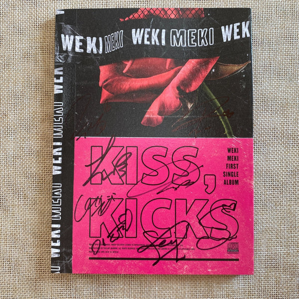 WEKI MEKI HAND SIGNED #2 [KISS, KICKS] Promo 1st Single Album Autographed / Gift