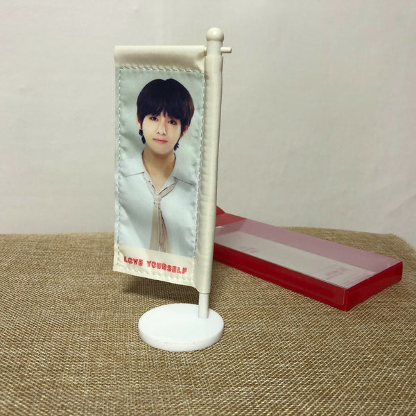 BTS V [ Love Yourself World Tour Concert ] Official Mini Flag / OPENED / Gift