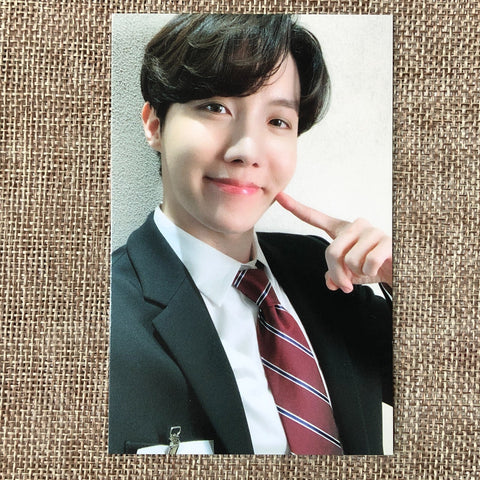 BTS J-HOPE [GLOBAL OFFICIAL FANCLUB 8th ARMY MEMBERSHIP KIT] Photocard / Gift