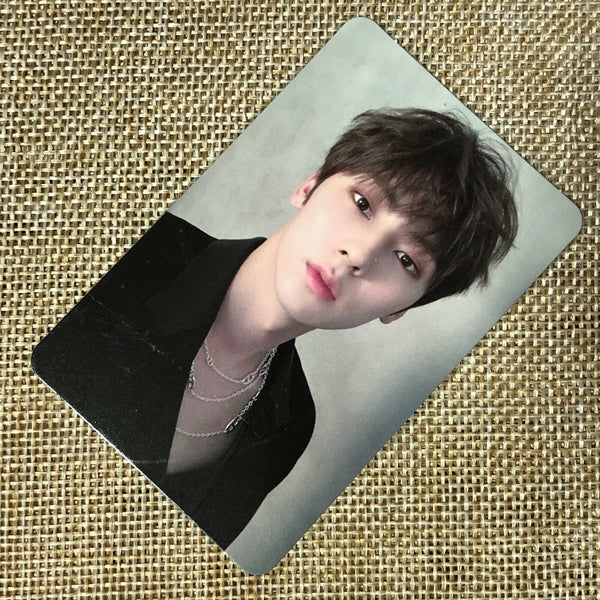 Nu'est MINHYUN [ Happily Ever After ] Official Photocard, 6th Mini / New / Gift