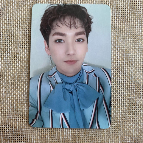 NU'EST ARON #2 [ Happily Ever After ] Official Photocard / New, Rare / Gift