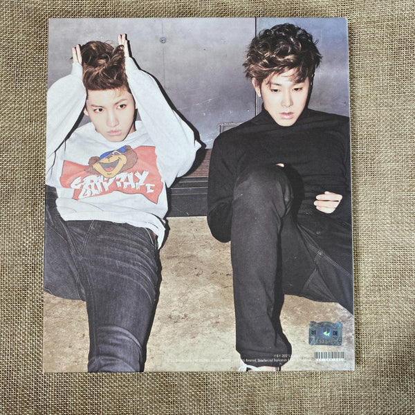 TVXQ [ Humanoids ] All Members Signed Autographed Promo Album /Mint, Rare / Gift