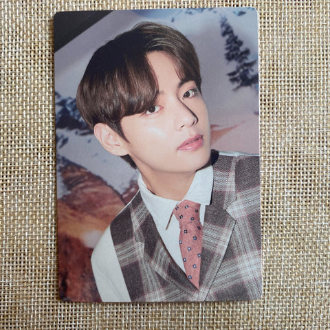 BTS V #1 [2021 Holiday Collection Little Wishes] Official Photocard / New / Gift