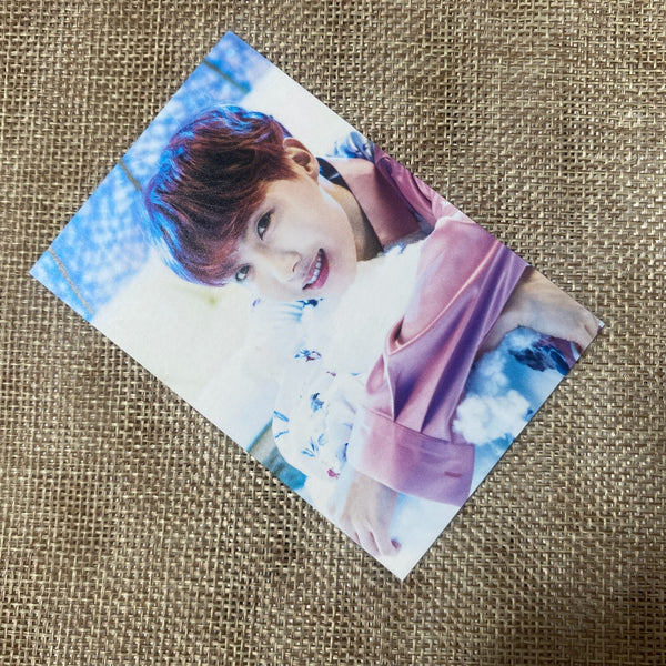 BTS J-HOPE 8/8 [The Wings Tour 2017 Live Trilogy] Official Mini Photocard / Gift