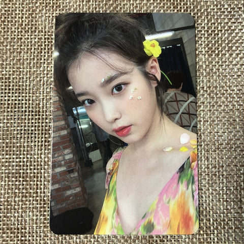 IU #1 [4th Fanclub Kit UAENA Limited Edition] Official Photocard / New, Rare /+G