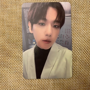 EXO BAEKHYUN #3 [Asia Tour Lonsdaleite Selfie] Official Photocard / New, Rare