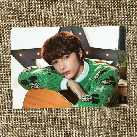 TXT HUENINGKAI 4/8 [2021 Shine Together Fanlive] Official Mini Photocard / Gift