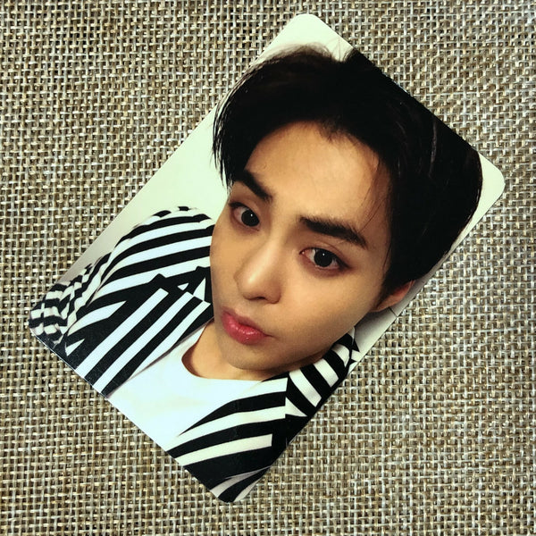 EXO XIUMIN [Love Me Right] Official Photocard, 2nd Repackage Album / New / Gift