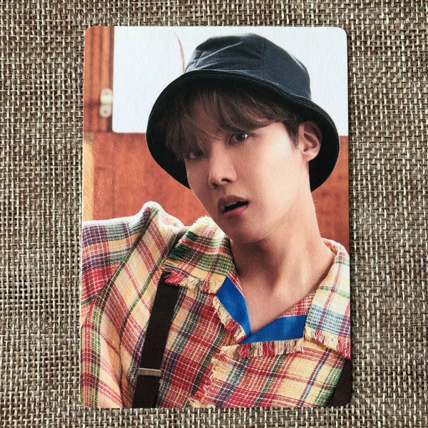 BTS J-HOPE [GLOBAL OFFICIAL FANCLUB 7th ARMY MEMBERSHIP KIT] Photocard / Gift