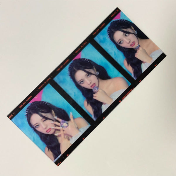 ITZY YUNA [CRAZY IN LOVE Special Ed.] Official Film Photocard, 1st Album / Gift