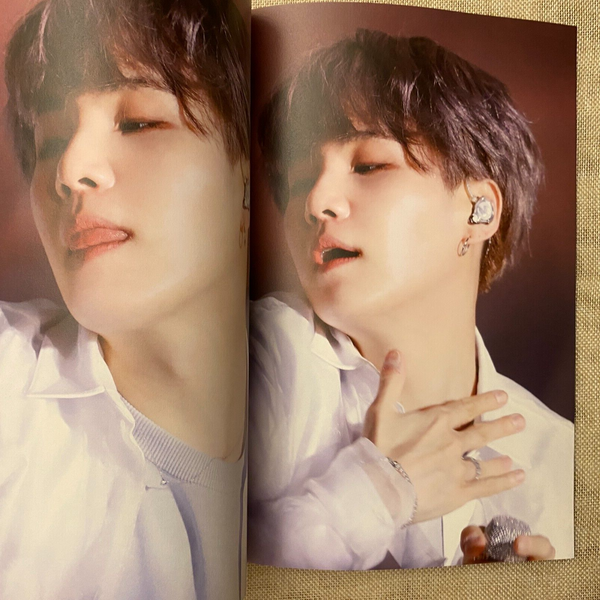 BTS SUGA [ DIVE Exhibition Photobook ] 48 pg, 21x29 cm / New, Rare / Gift
