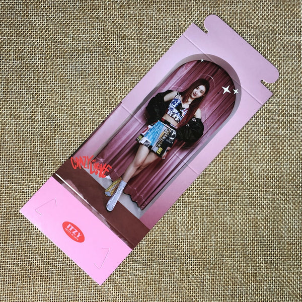 ITZY CHAERYEONG [CRAZY IN LOVE] Official Standing Card Photocard, 1st Album /+G