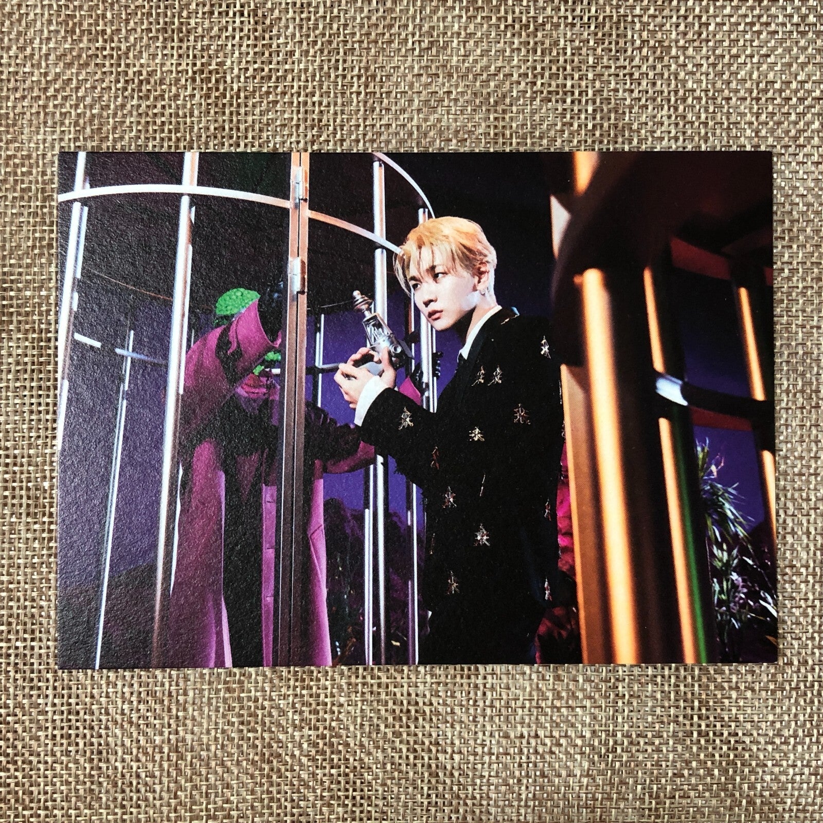SHINEE KEY #1 [BAD LOVE SPACE RAY GUN] Official Postcard, 1st Mini / New / Gift