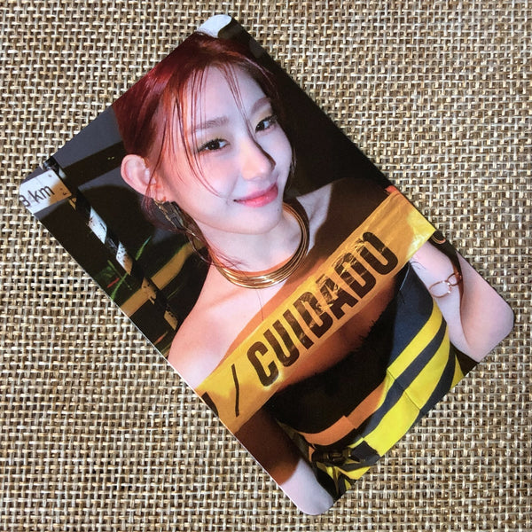 ITZY CHAERYEONG #4 [ GUESS WHO ] Official Special Photocard / New / Gift