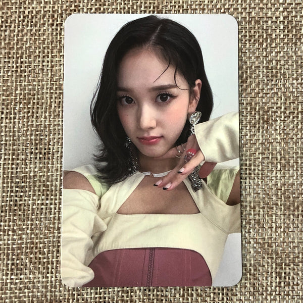 STAYC J #2 [ YOUNG-LUV.COM ] Official Photocard, 2nd Mini / New / Gift