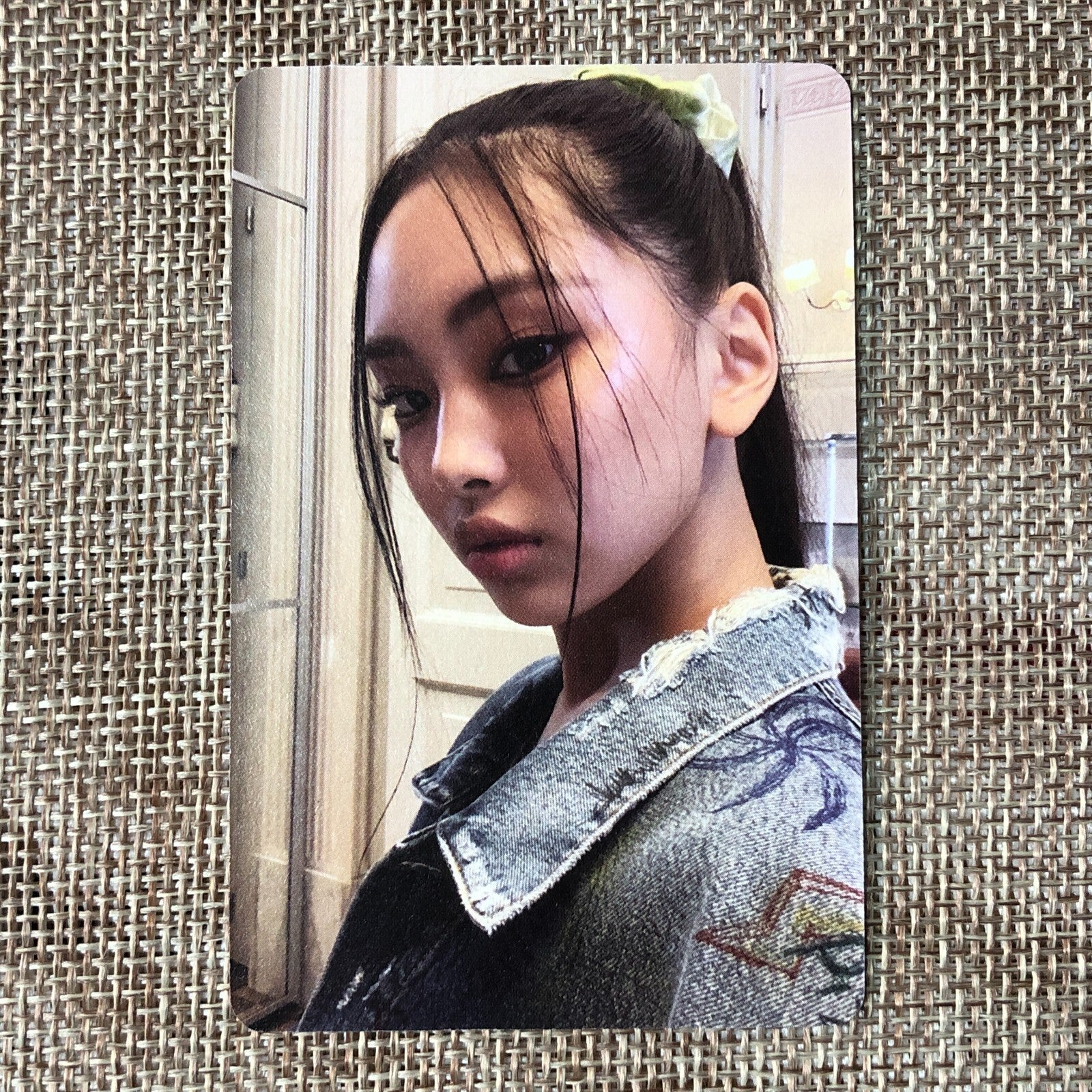 NEWJEANS HYEIN #1 [ 1st EP NEWJEANS ] Official Photocard, Bluebook / New / Gift