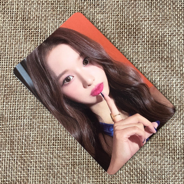 NMIXX SULLYOON [ Entwurf ] Official Photocard, Light Ver / New / Gift