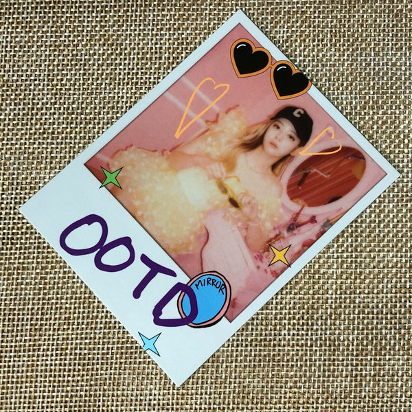 ITZY LIA #2 [CRAZY IN LOVE] Official Polaroid Photocard, 1st Album / New / Gift