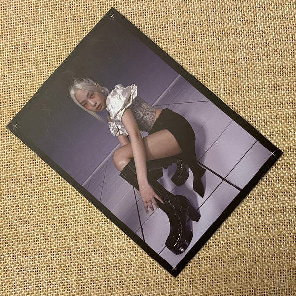 BLACKPINK JENNIE #2 [How You Like That] Official Postcard Photocard / New / Gift