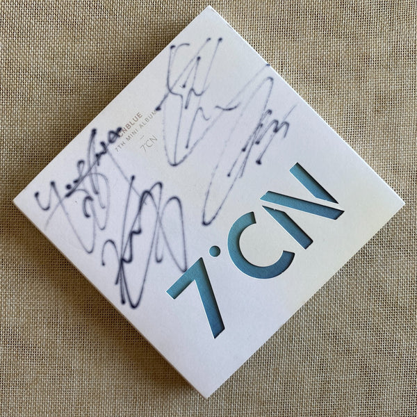 CNBLUE [ 7CN ] All Members Signed Autographed Promo Album / Good, Rare / Gift