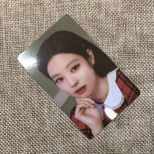 BLACKPINK JENNIE #2  [THE GAME Photocard Collection] Christmas Ed / New, Rare/G