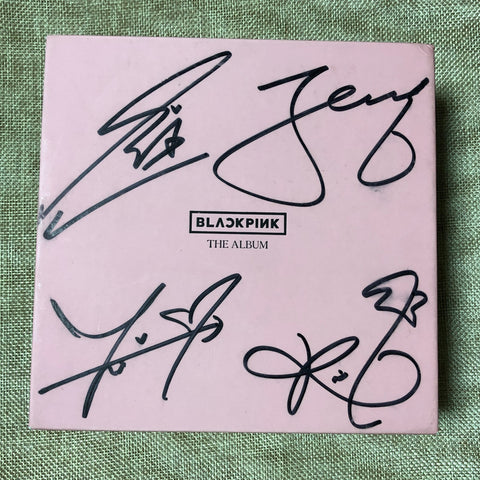 BLACKPINK HAND SIGNED [ THE ALBUM ] Promo Autographed / CD+Photobook+PC / Gift