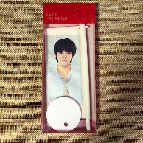 BTS V [ Love Yourself World Tour Concert ] Official Mini Flag / OPENED / Gift