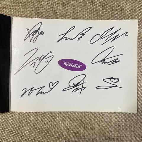 WEKI MEKI All Member SIGNED Promo Album Autographed [ New Rules ]  Mint /+GFT