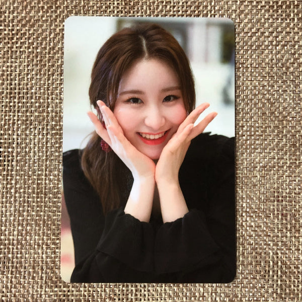IZ*ONE CHAEYEON #2 [1st Concert EYES ON ME in Seoul] Official Photocard / Gift