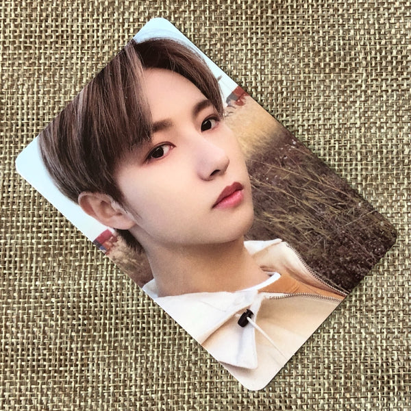 NCT RENJUN [ UNIVERSE SMTOWN MD ] Official Binder Photocard / New / Gift